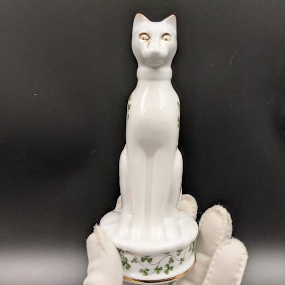 Vintage Royal Tara "Trailing Shamrocks" Bone China Cat Figurine - Galway Ireland - Picture 7 of 7